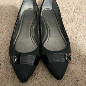Woman’s 7.5 Black Coach Ballet Flats